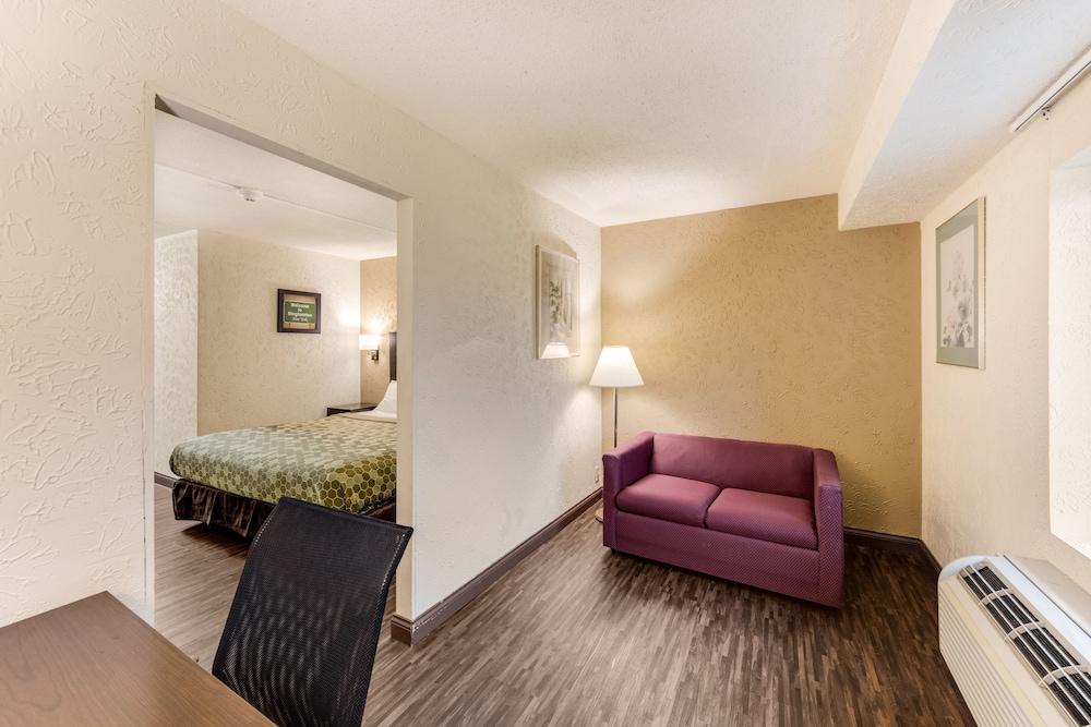 Econo Lodge Inn & Suites Binghamton Eksteriør bilde
